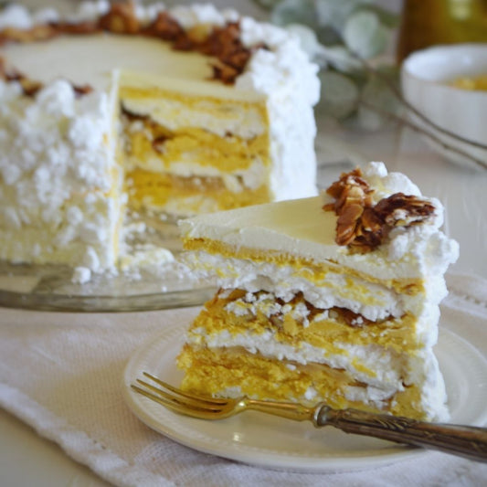 Torta Merengue Lúcuma - 12 personas